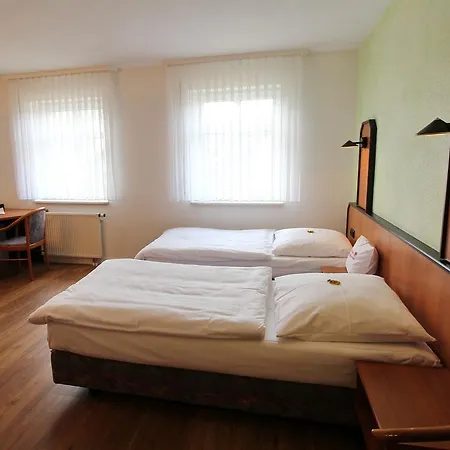 Hotell & Restaurant Am Rosenhuegel Jüchsen