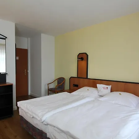 Hotel & Restaurant Am Rosenhuegel Hotel