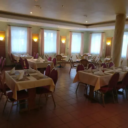 Hotel & Restaurant Am Rosenhuegel Hotel Juchsen