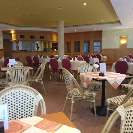 Hotel & Restaurant Am Rosenhuegel Hotel 3*