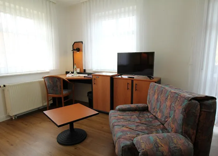 Hotel&restaurant Am Rosenhügel 3* Jüchsen