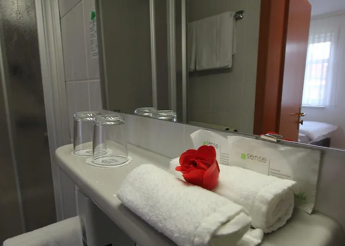 ホテル & Restaurant Am Rosenhuegel