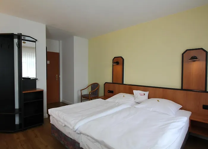 Hotel&restaurant Am Rosenhügel Hotel