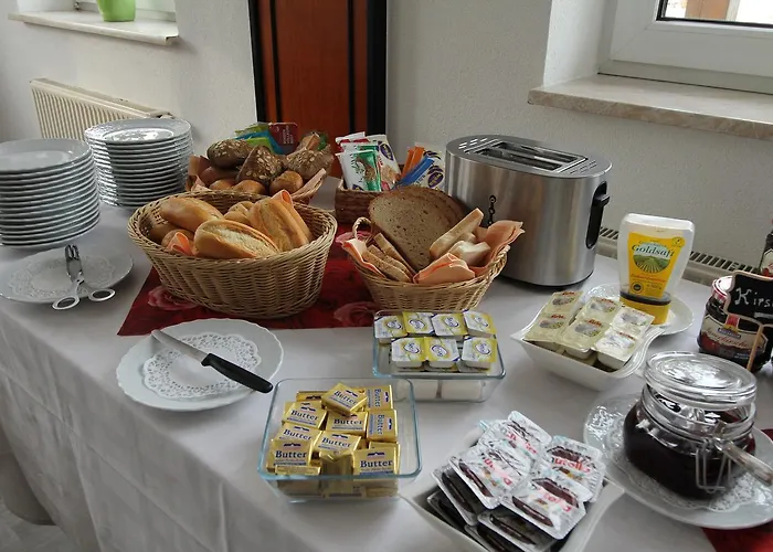 Hotel Hotel&restaurant Am Rosenhügel 3*